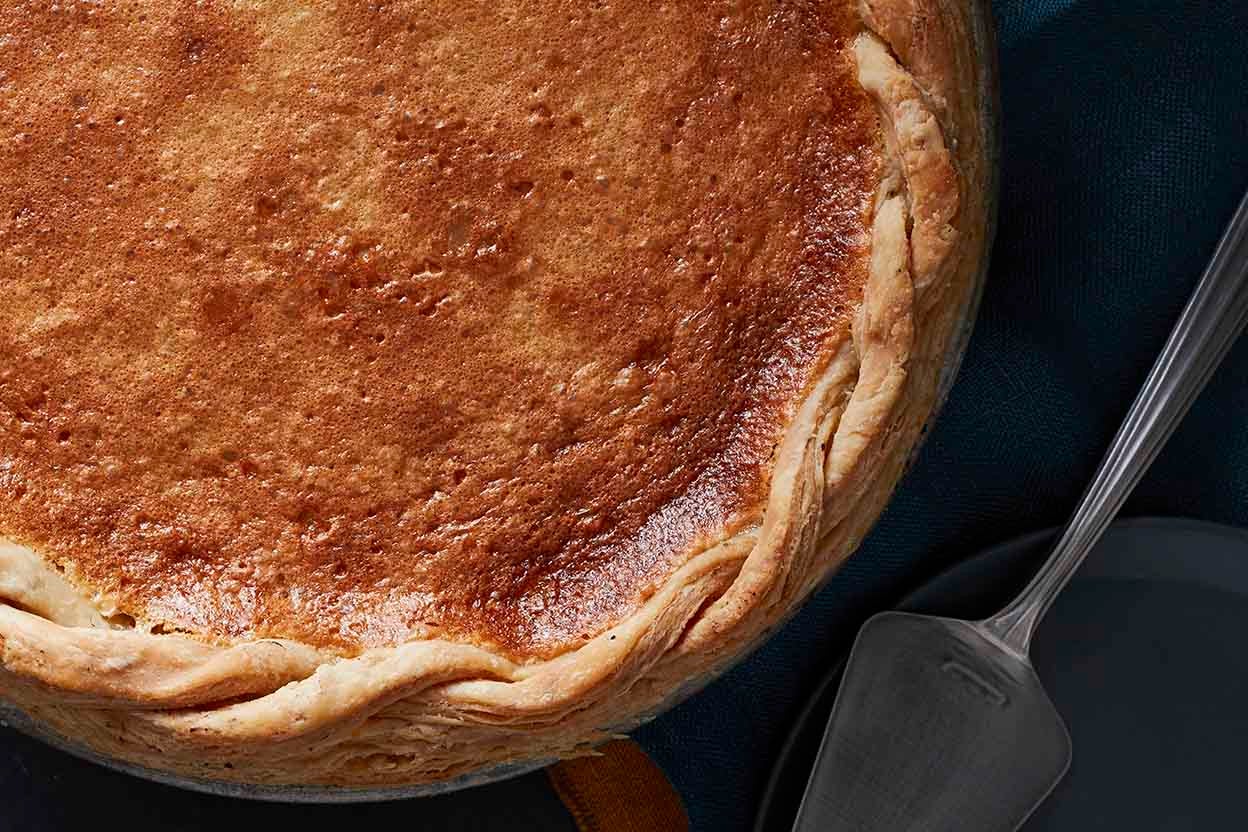 King Arthur Baking Company on Instagram: We put our reputation on the line  when we assure you that this Melted Butter Pie Crust recipe is quick,  dependable, AND doesn't require rolling out