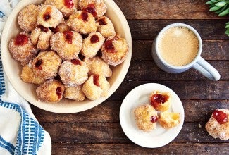 Chanukah Jelly Doughnuts (Sufganiyot)