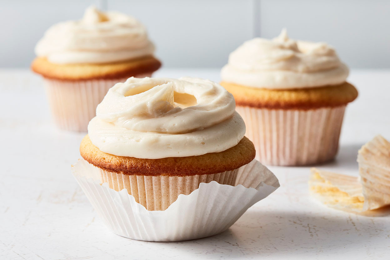 Ultra-Vanilla Cupcakes with Easy Vanilla Frosting Recipe | King Arthur Baking