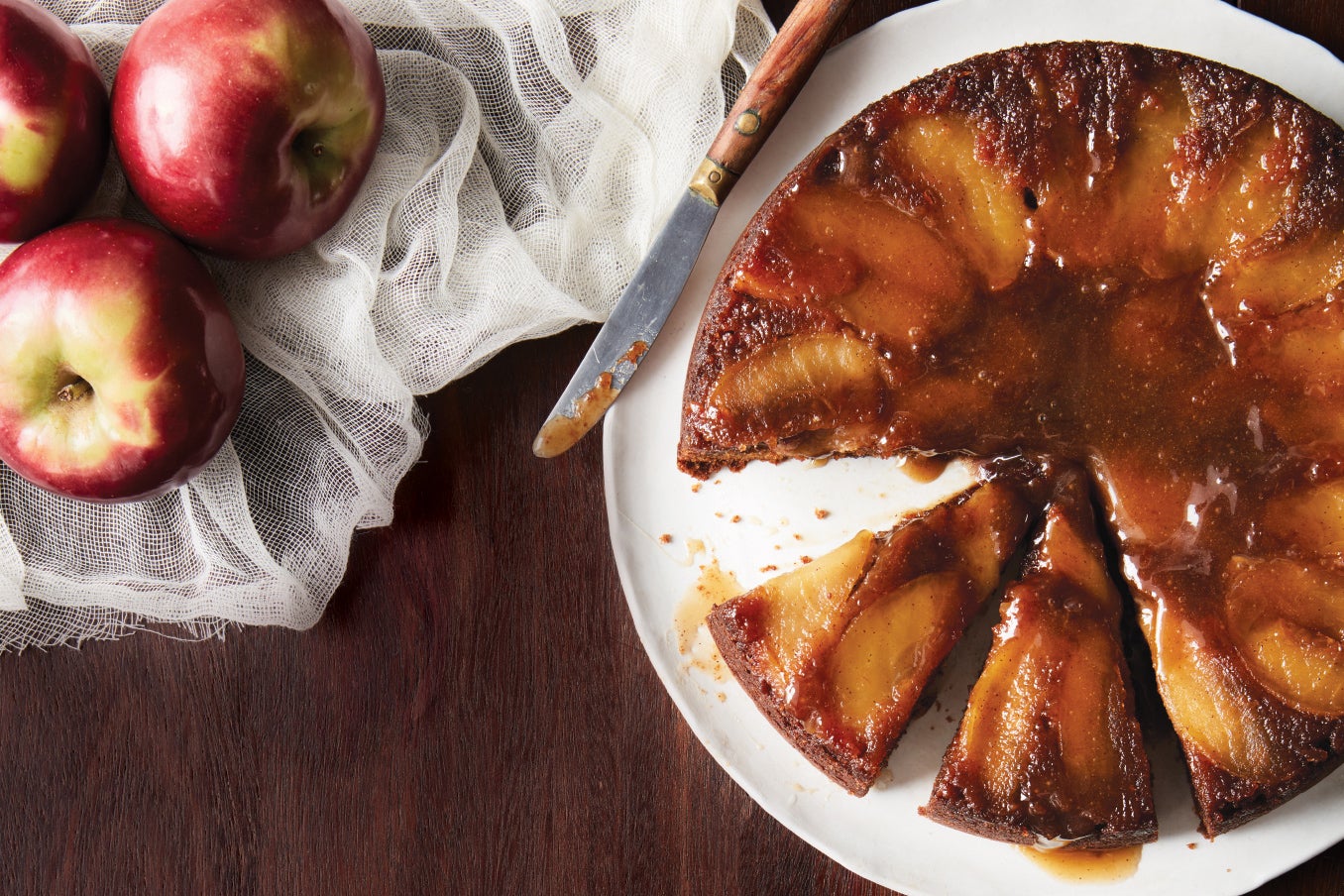 Apple Upside-Down Cake