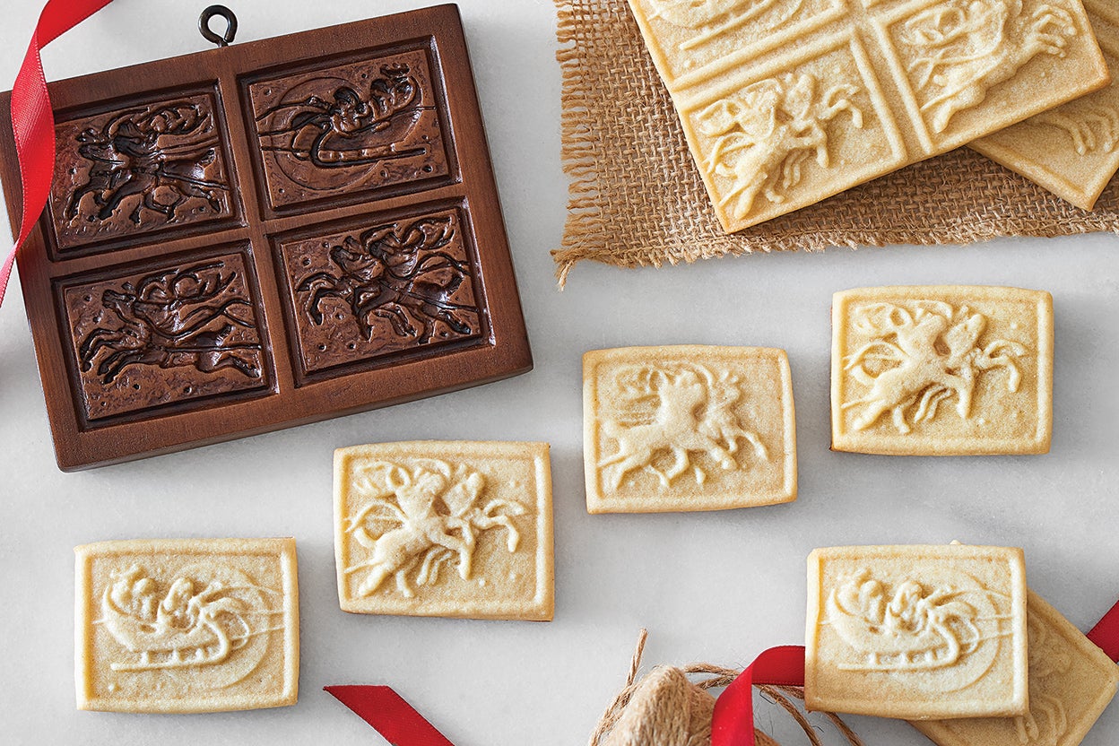 Our Favorite Shortbread Molds to Buy Now