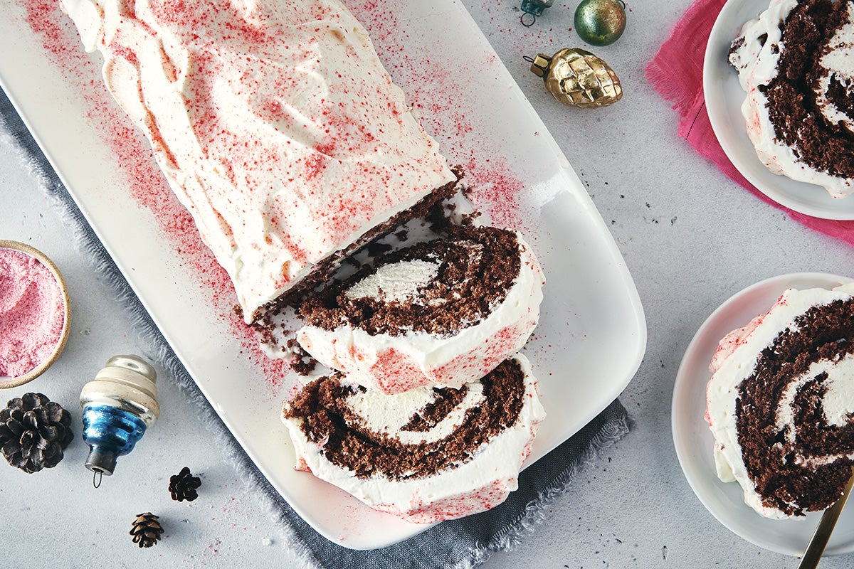 https://www.kingarthurbaking.com/sites/default/files/2020-02/gluten-free-chocolate-yule-log.jpg