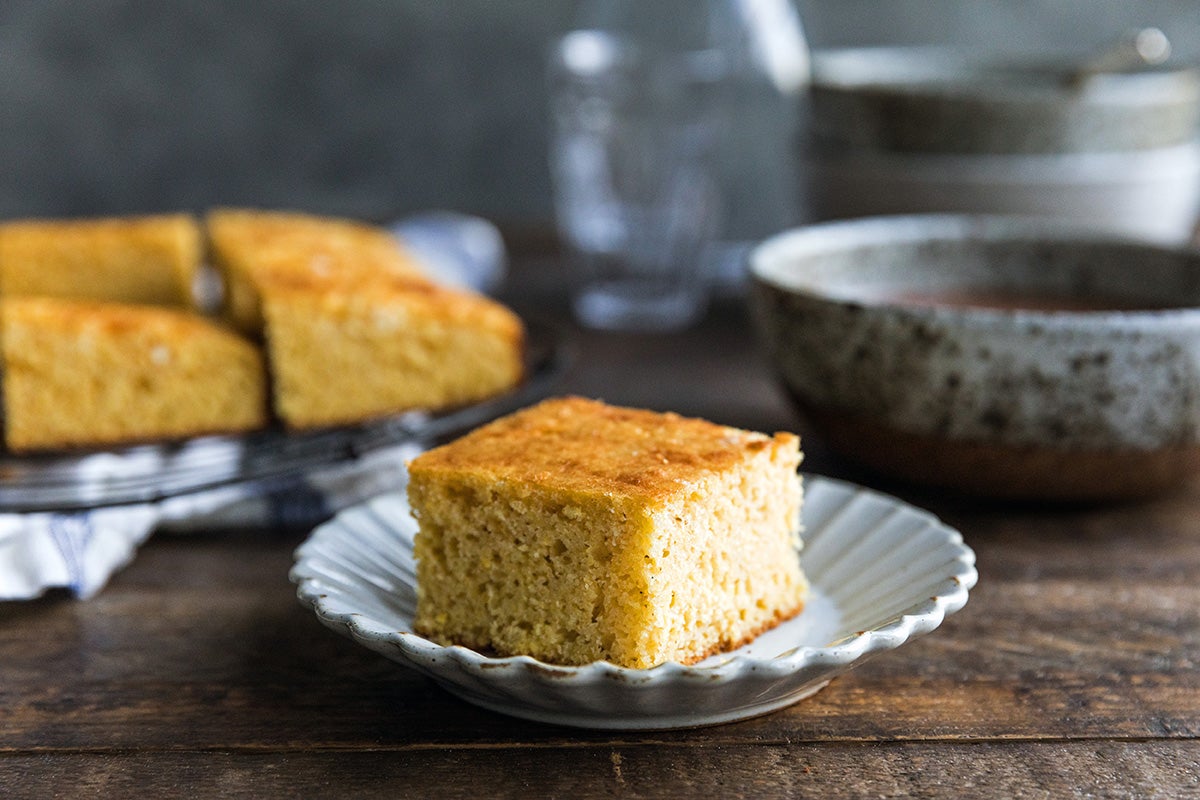 Buttery Maple Skillet Cornbread