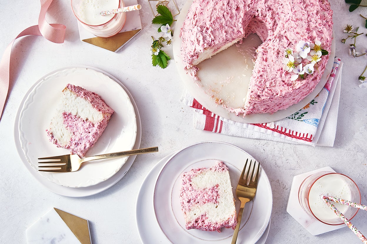 Strawberry Angel Food Cake - My Kitchen Love