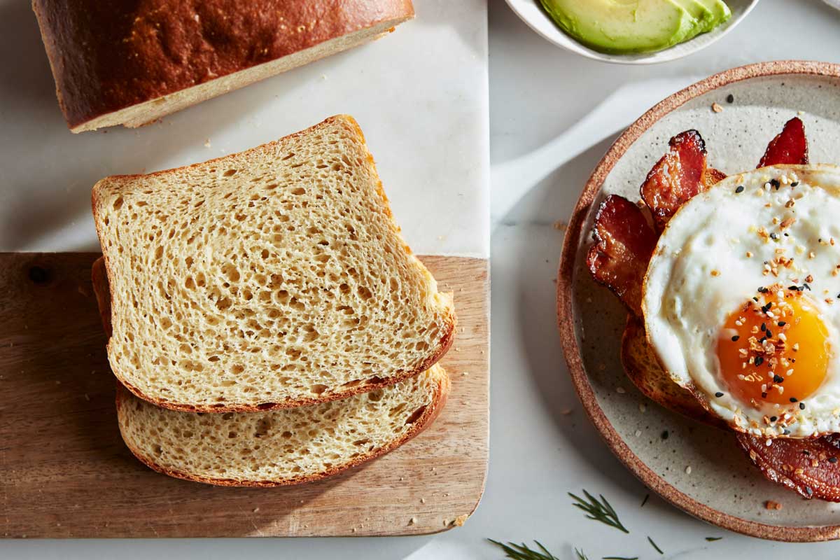 Slices of keto-friendly sandwich bread