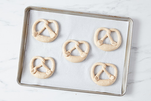 Rye Pretzels with Cheesy Beer Sauce – Step 10