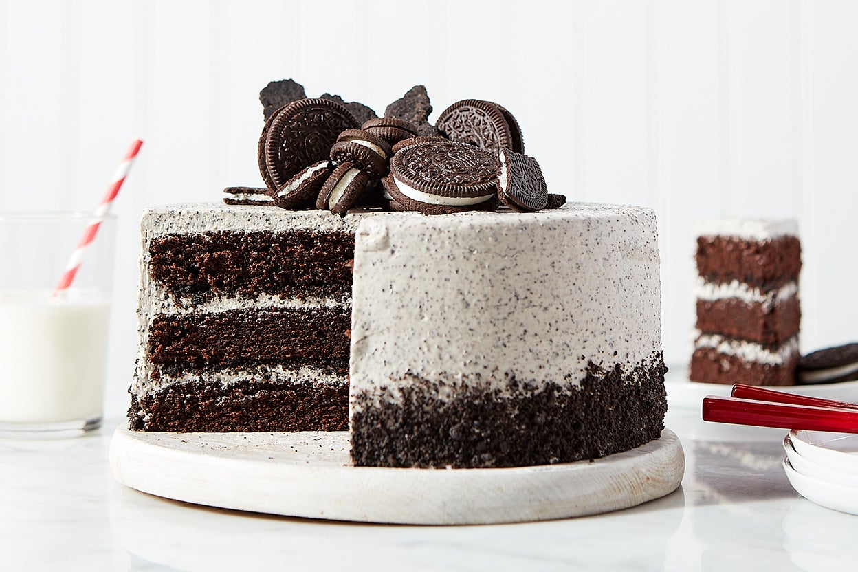 Homemade Oreo Cookie Ice Cream Cake Roll