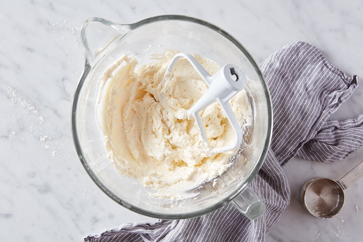 Ermine Icing (Cooked Flour Frosting)