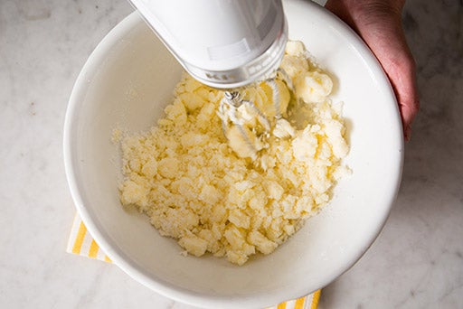 Gluten-Free Lemon Bliss Cake – Step 2