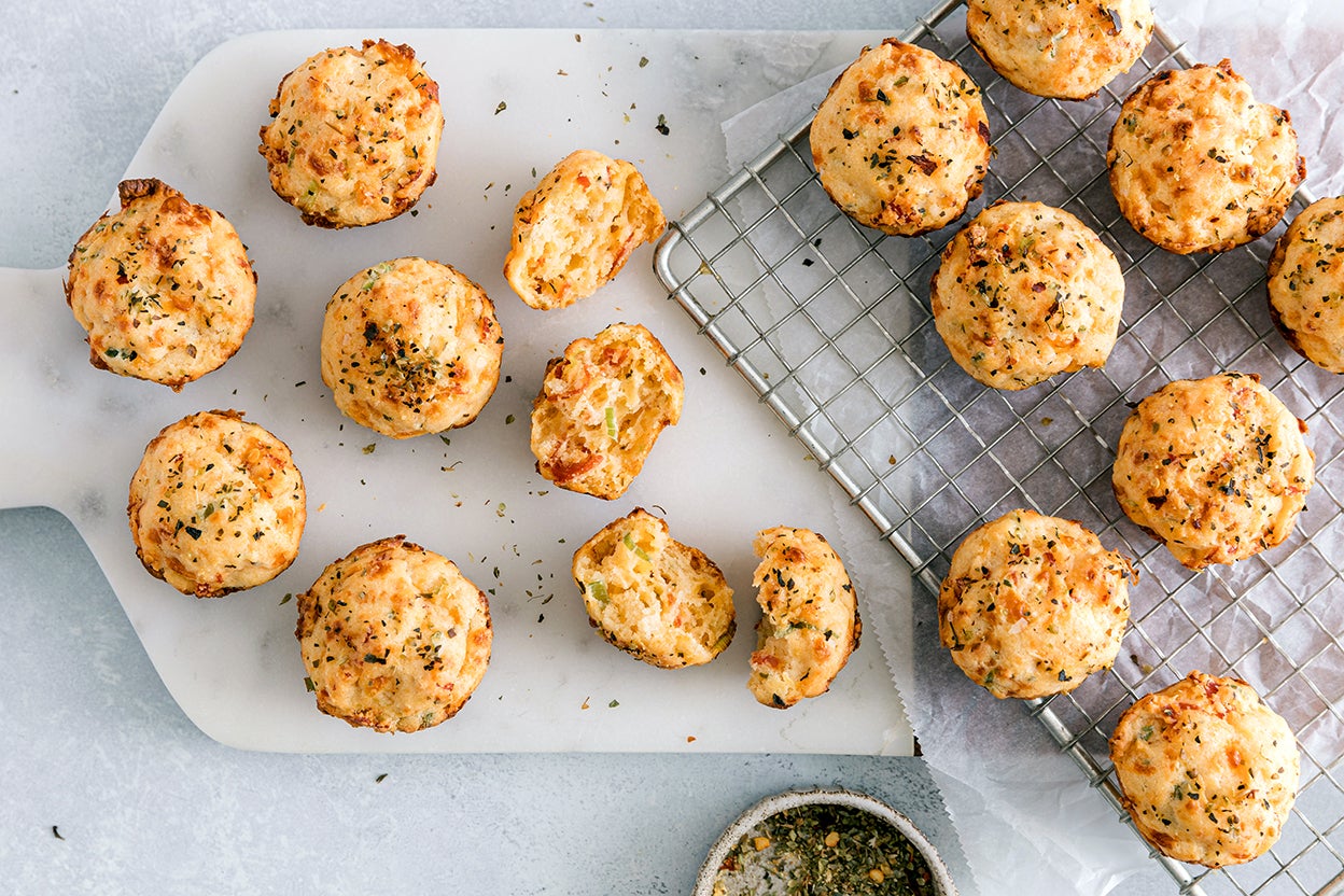 What is parchment paper? - Baking Bites