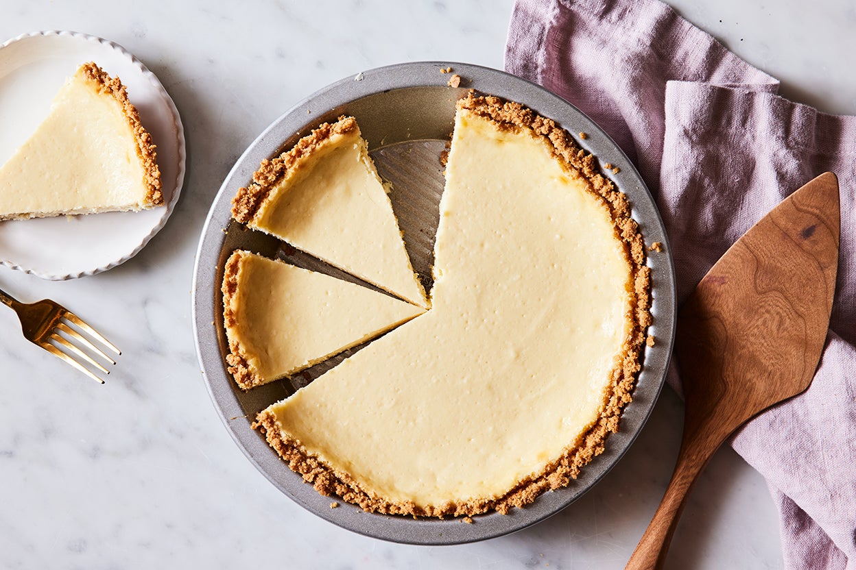 Creamiest, Most Amazing New York Cheesecake - Pretty. Simple. Sweet.