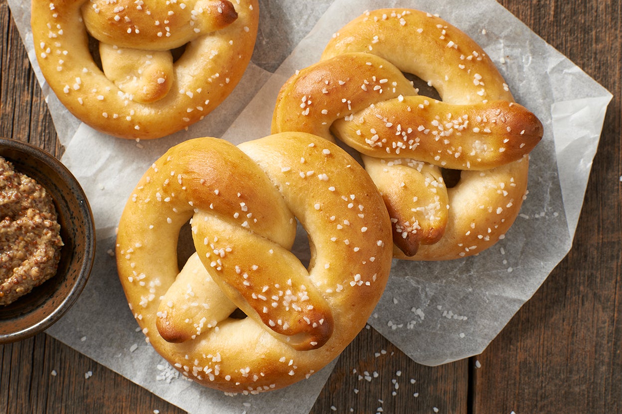 Sourdough Baking Journal: I like soft pretzels and I cannot lye