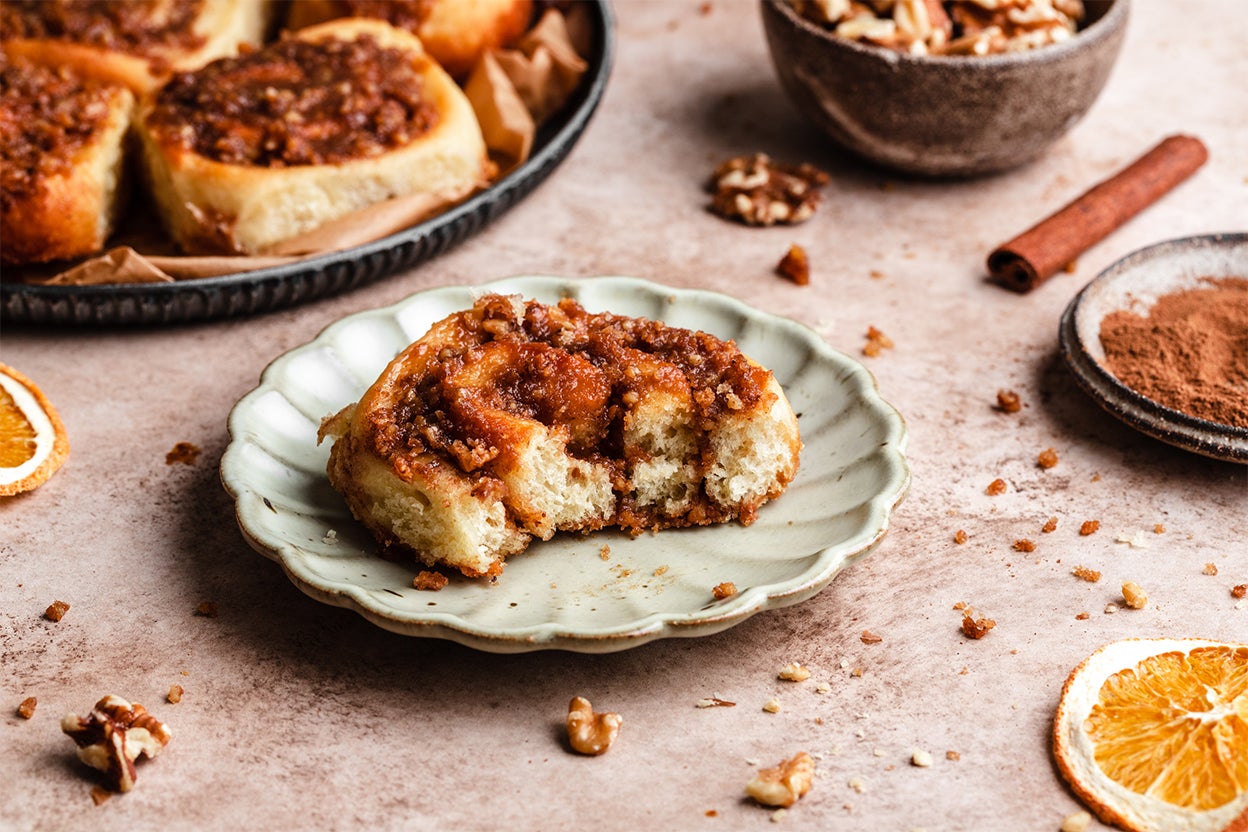 Dutch Oven Cinnamon Rolls with Orange Almond Icing Recipe - Sunset Magazine