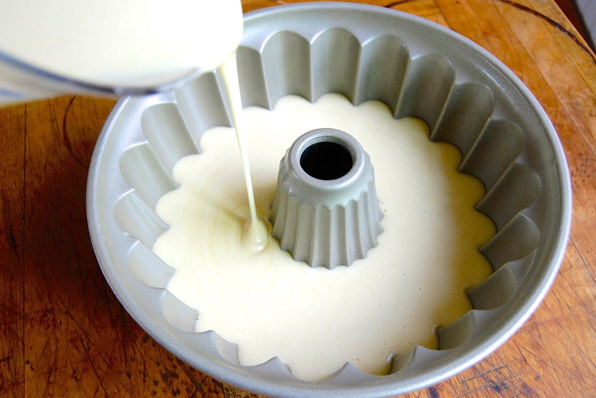 How to Use a Bundt Pan