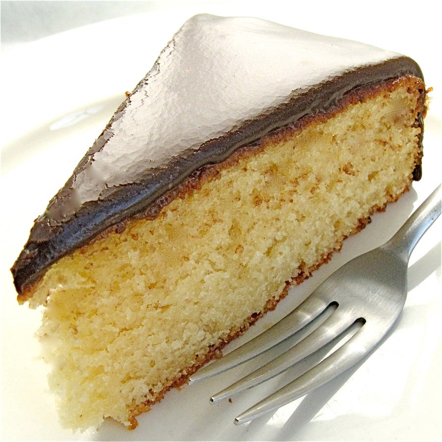 Classic Yellow Cake with Chocolate Frosting only in America... King