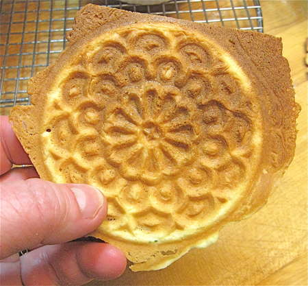 Pizzelle Iron - King Arthur Baking Company