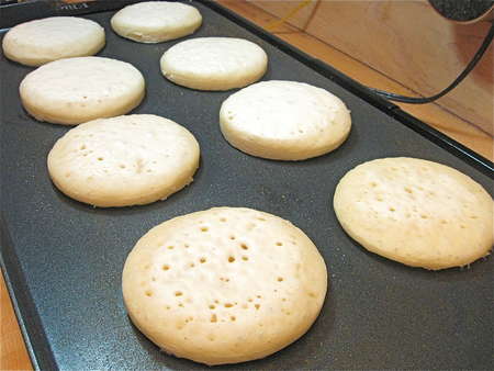  English Muffin Splitter for Biscuit and Crumpets