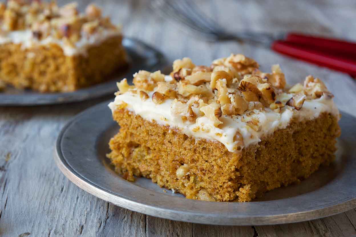 Pumpkin Cake Bars