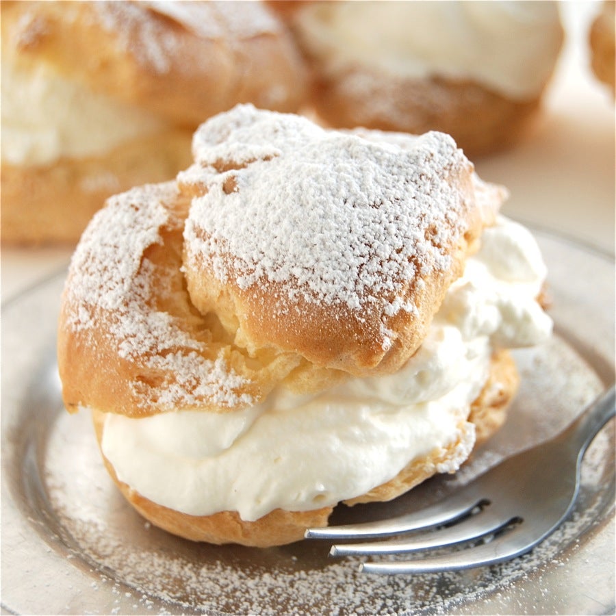 Cream Puffs and Éclairs | King Arthur Baking