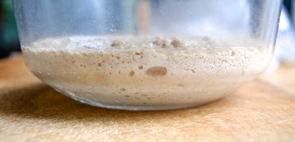 How to make your own sourdough starter via @kingarthurflour