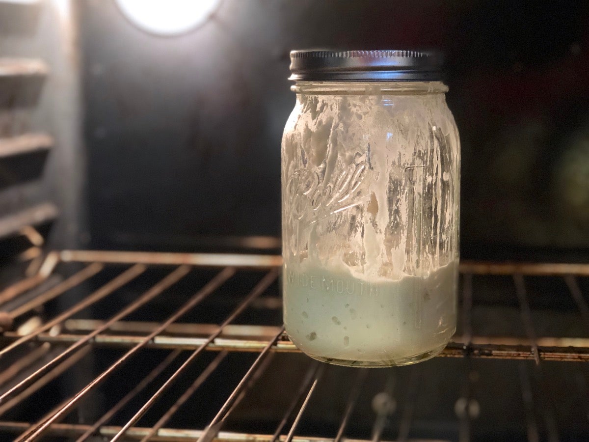 Maintaining your sourdough starter via @kingarthurflour