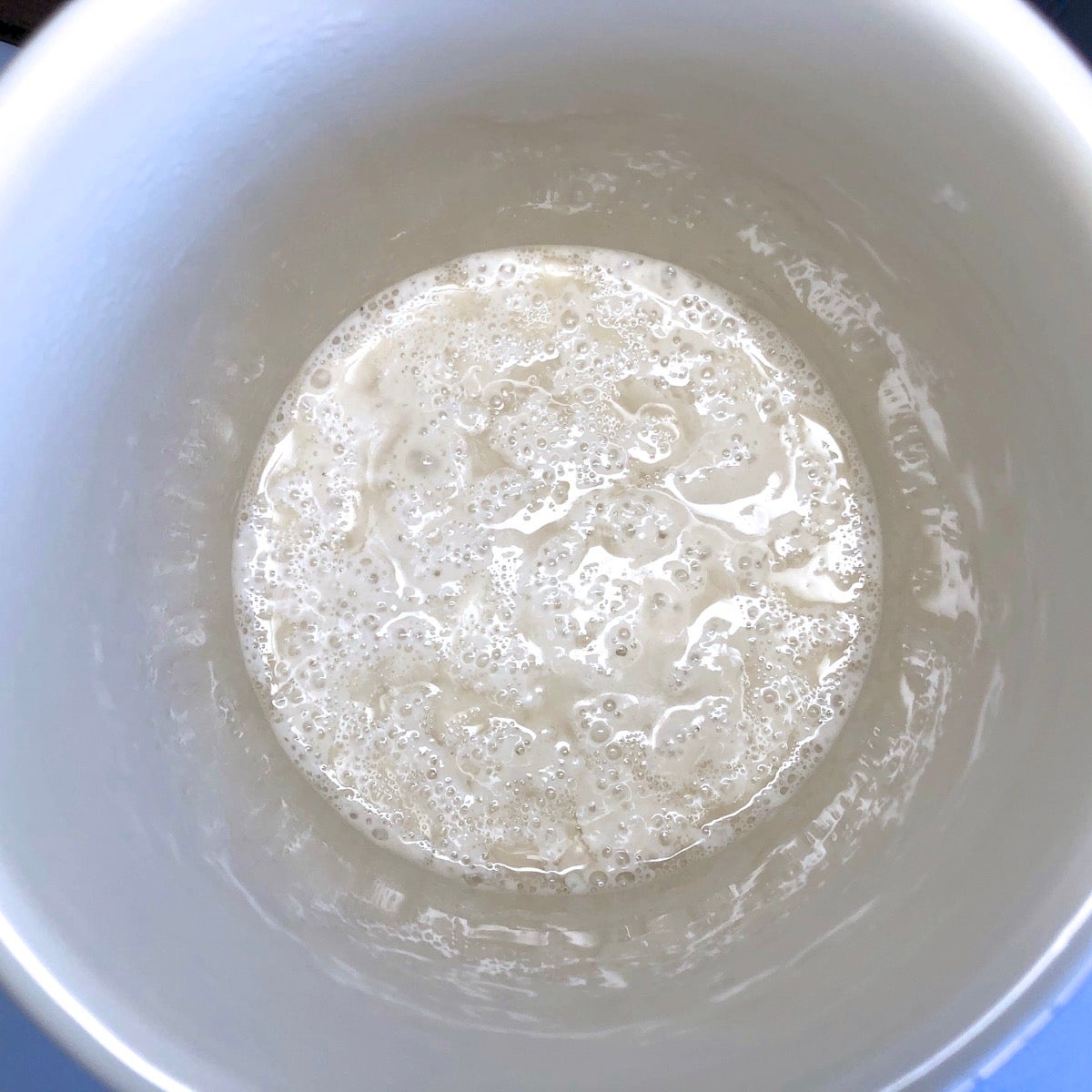 Maintaining your sourdough starter via @kingarthurflour