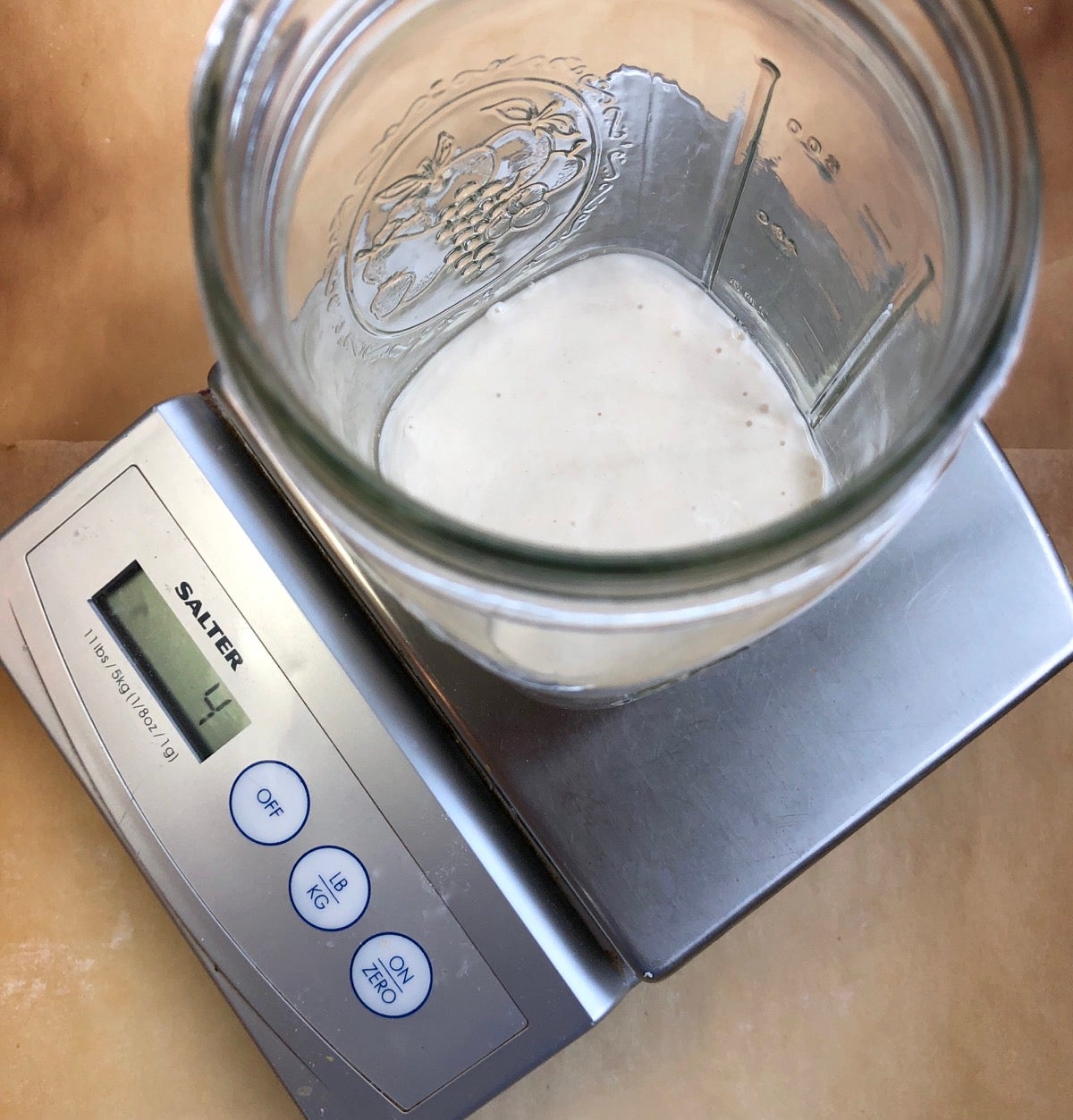 Maintaining your sourdough starter via @kingarthurflour