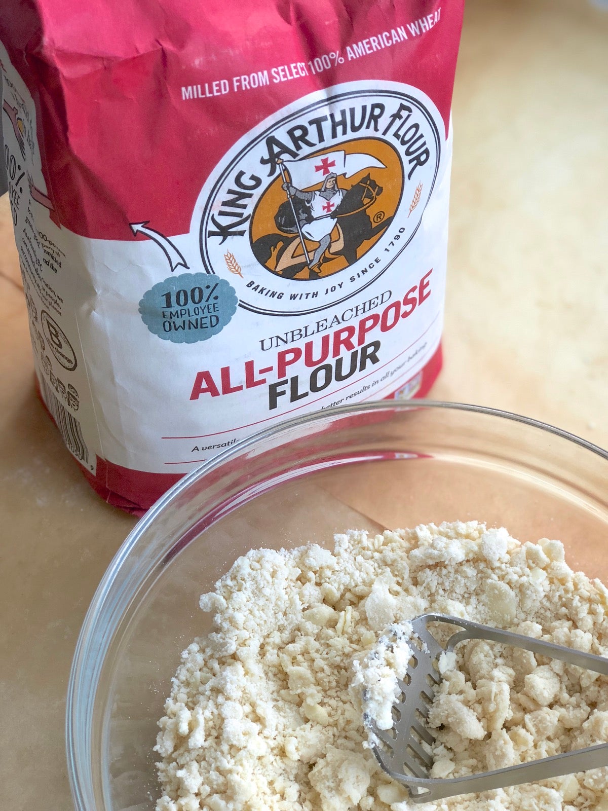 Butter vs. shortening in pie crust via @kingarthurflour