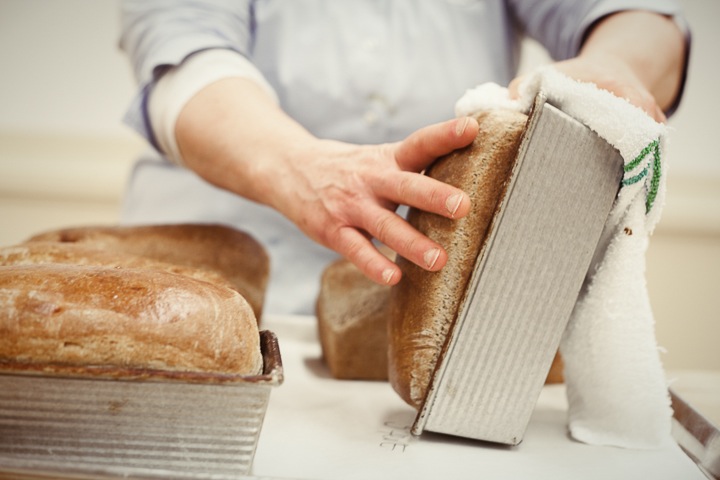 VA_Bread_Baking_BEC-17