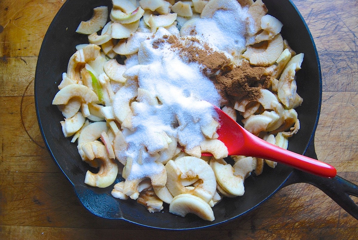 Apple pie filling via @kingarthurflour