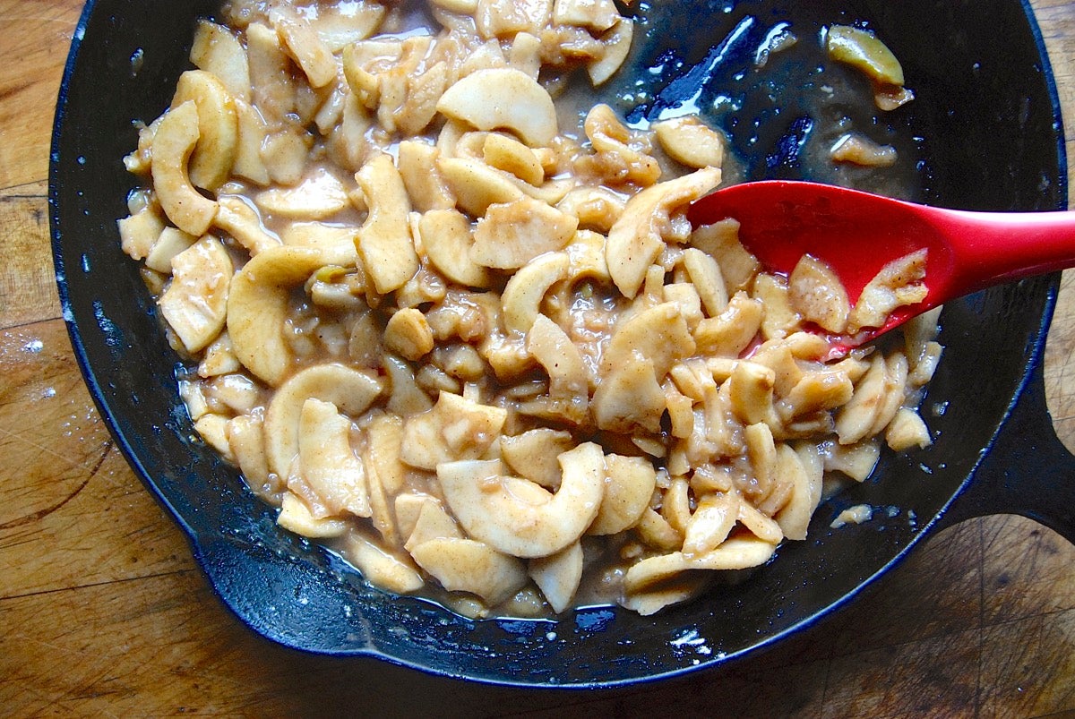 Apple pie filling via @kingarthurflour