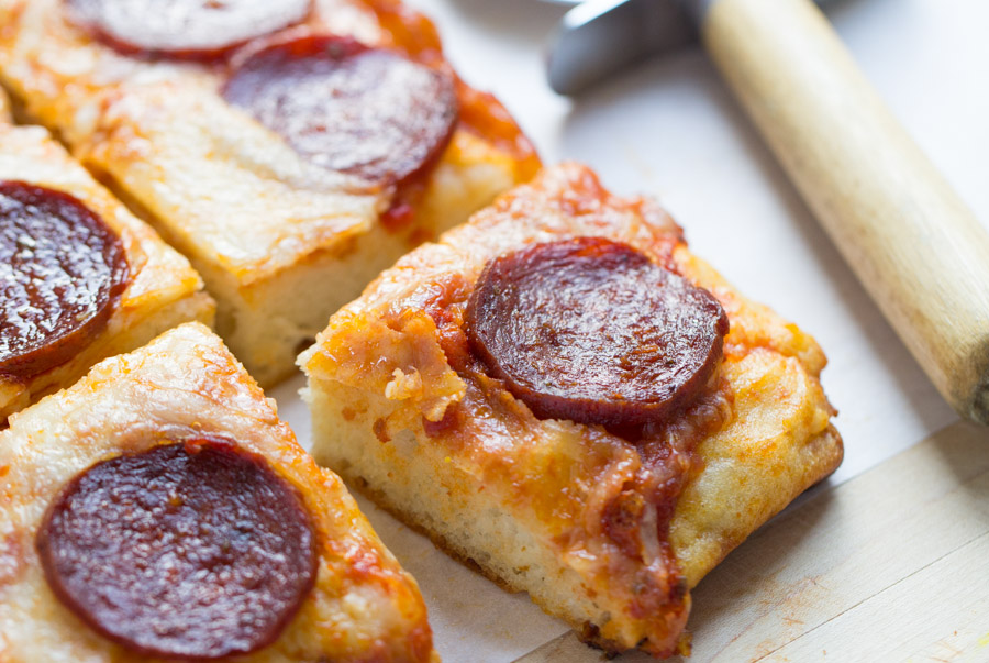 Sicilian Gluten-Free Pizza via @kingarthurflour