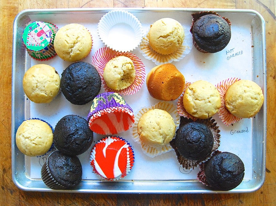 How to use muffin & cupcake papers via @kingarthurflour