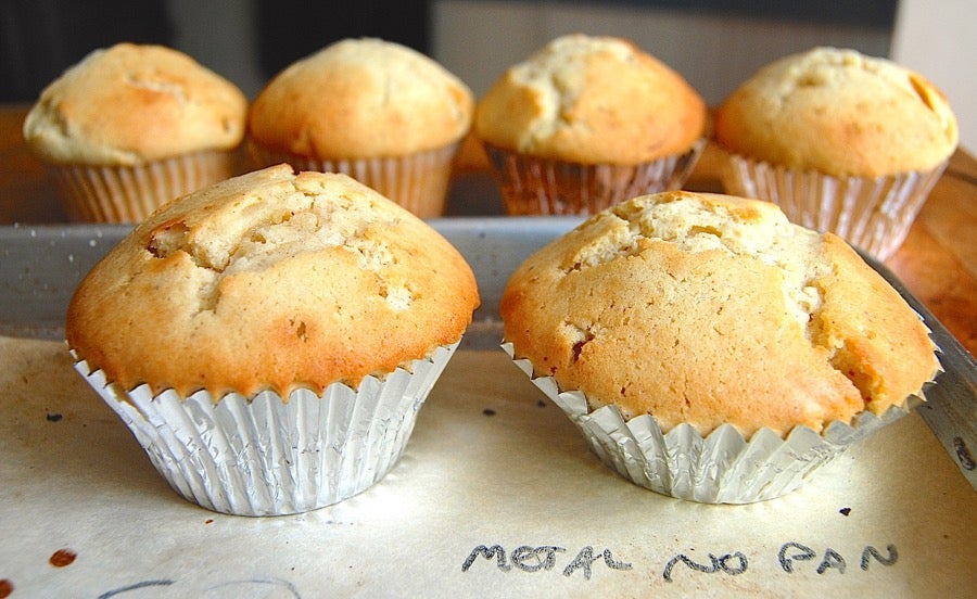 How to use muffin & cupcake papers via @kingarthurflour