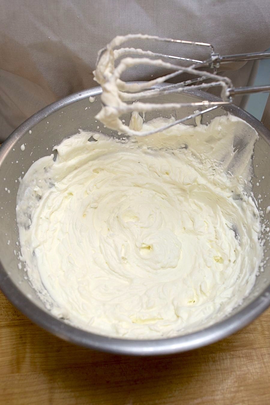 How to whip cream via @kingarthurflour