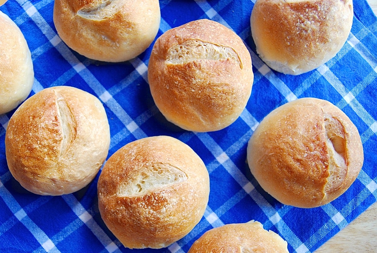 How to make crusty bread via @kingarthurflour