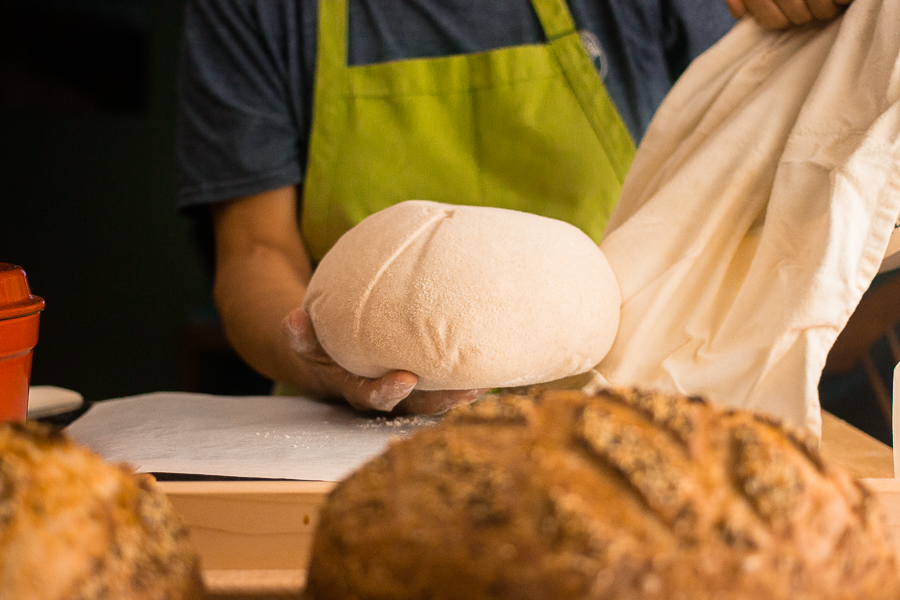 Artisan sourdough bread tips via @kingarthurflour