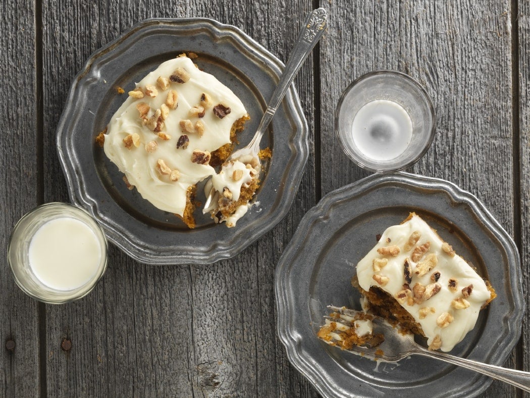 Gluten-Free Pumpkin Cake Bars from @kingarthurflour