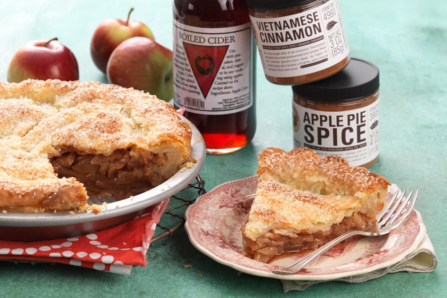 Perfect Thanksgiving Pies via @kingarthurflour