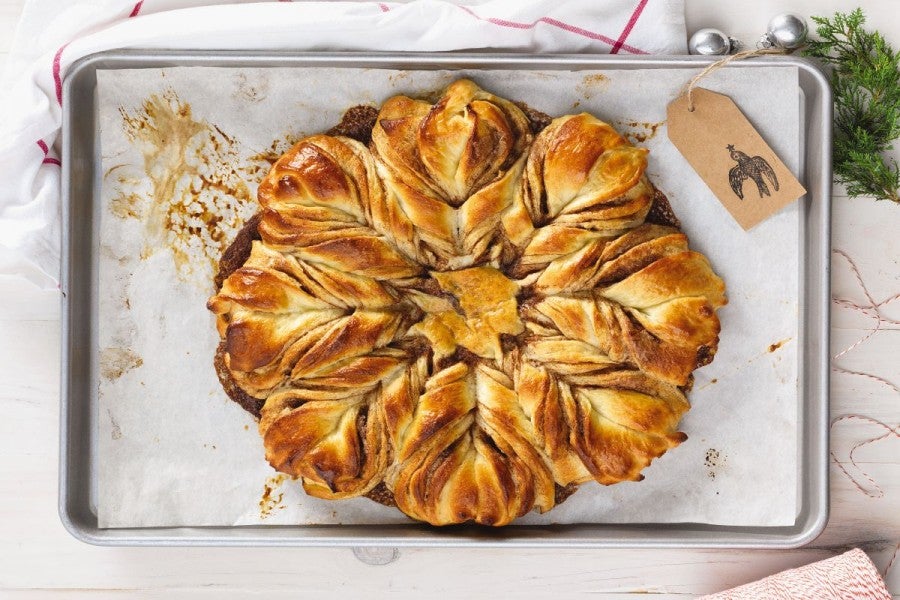 Cinnamon Star Bread via @kingarthurflour