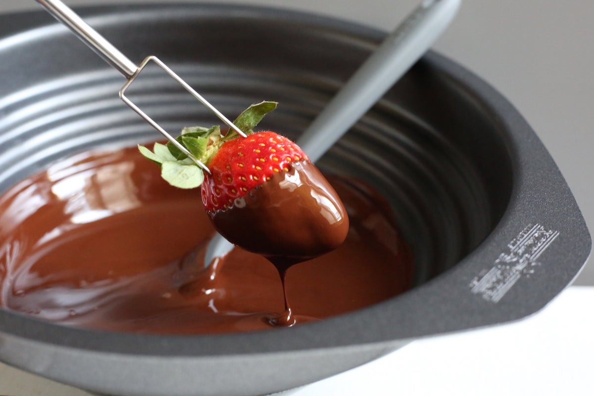 Dipping Chocolate via @kingarthurflour