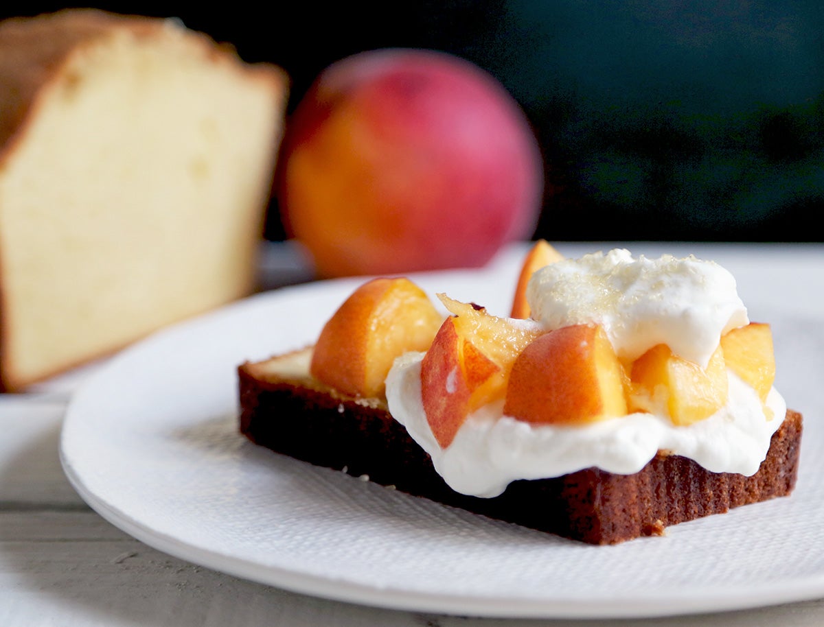 Pound cake via @kingarthurflour