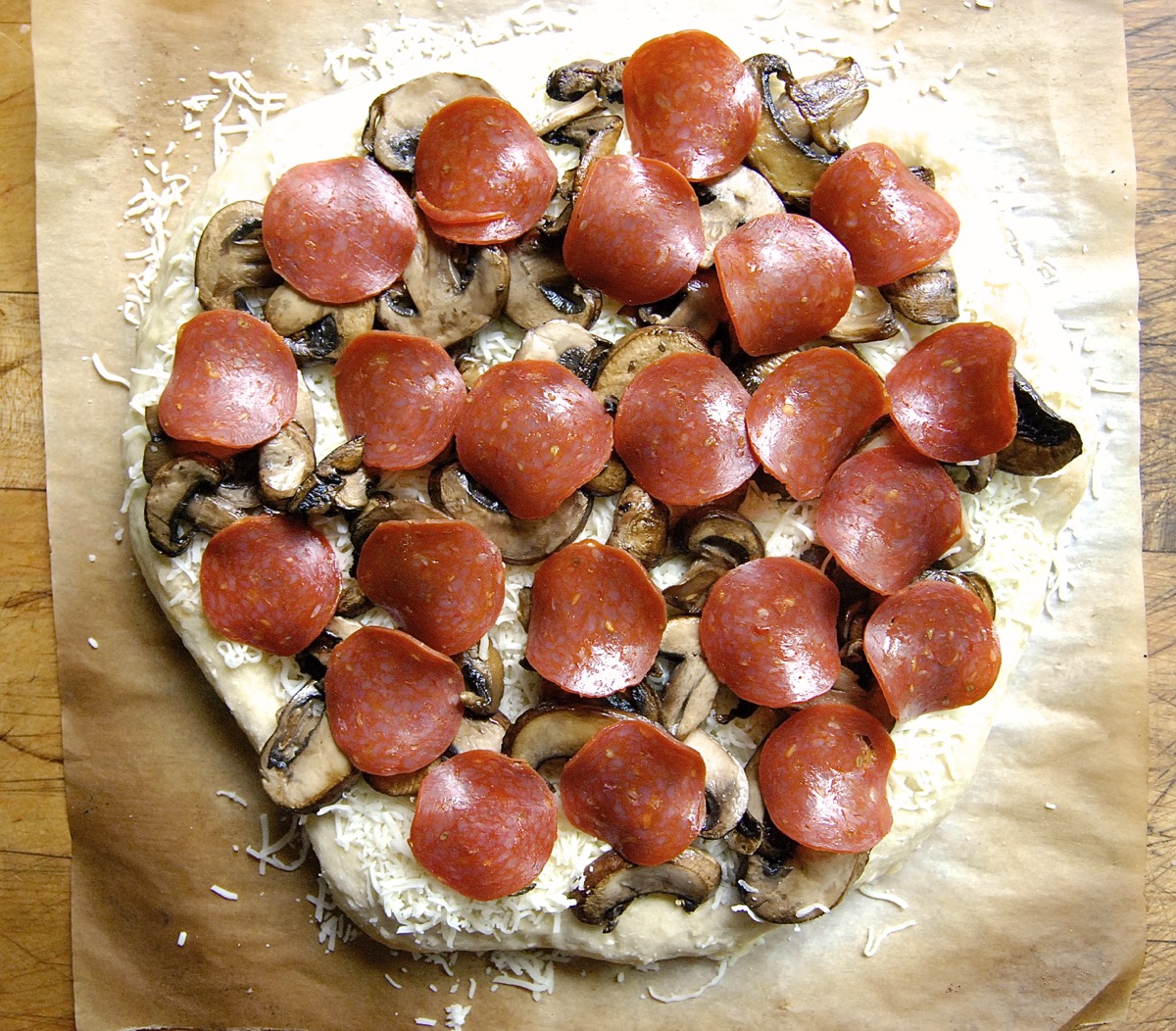Turn no-knead bread dough into pizza crust via @kingarthurflour