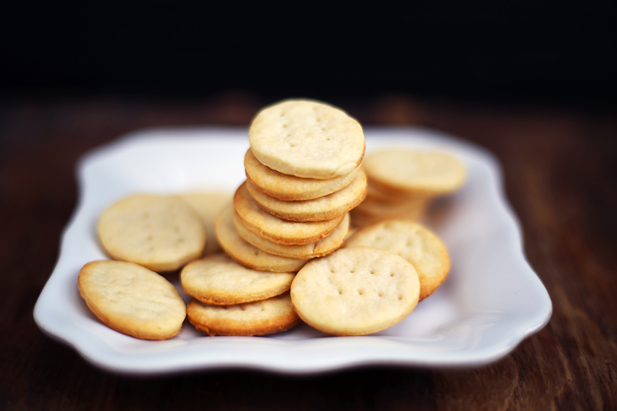 Homemade Crackers via @kingarthurflour