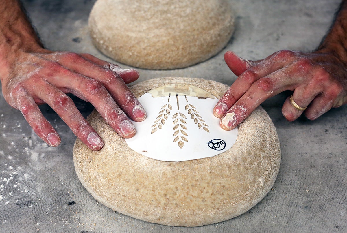 Stenciling: Applying a Flour Stencil to Dough 