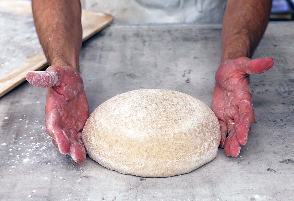 Artisan bread stenciling via @kingarthurflour