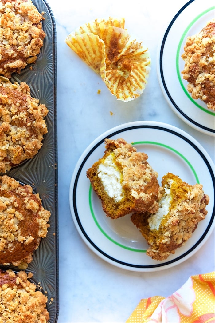 Pumpkin Muffins Bakealong via @kingarthurflour