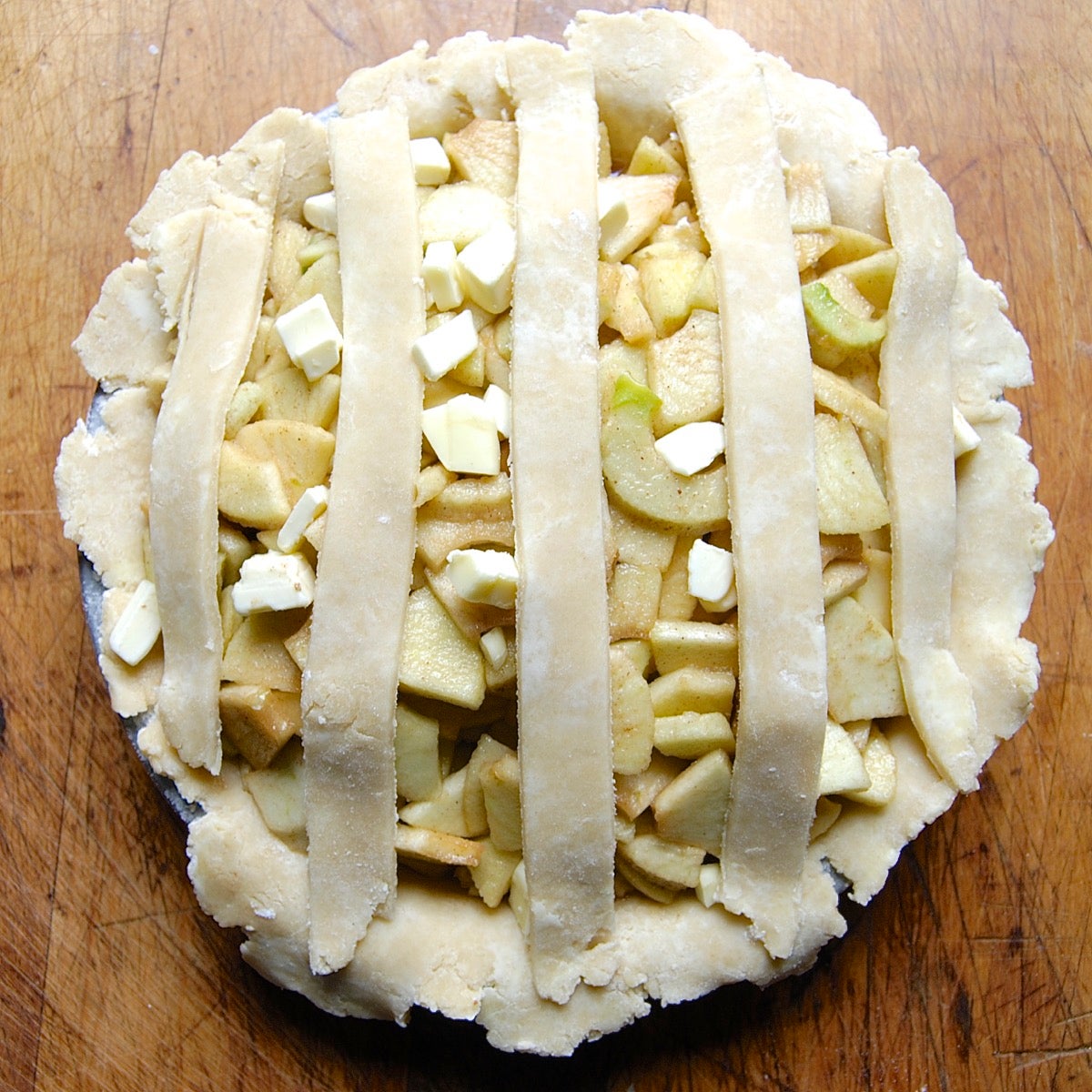 Apple Pie Bakealong via @kingarthurflour