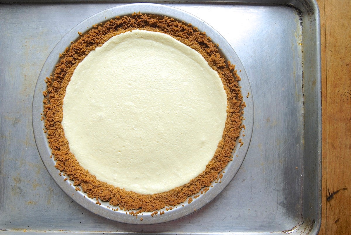 Easy Cheesecake via @kingarthurflour