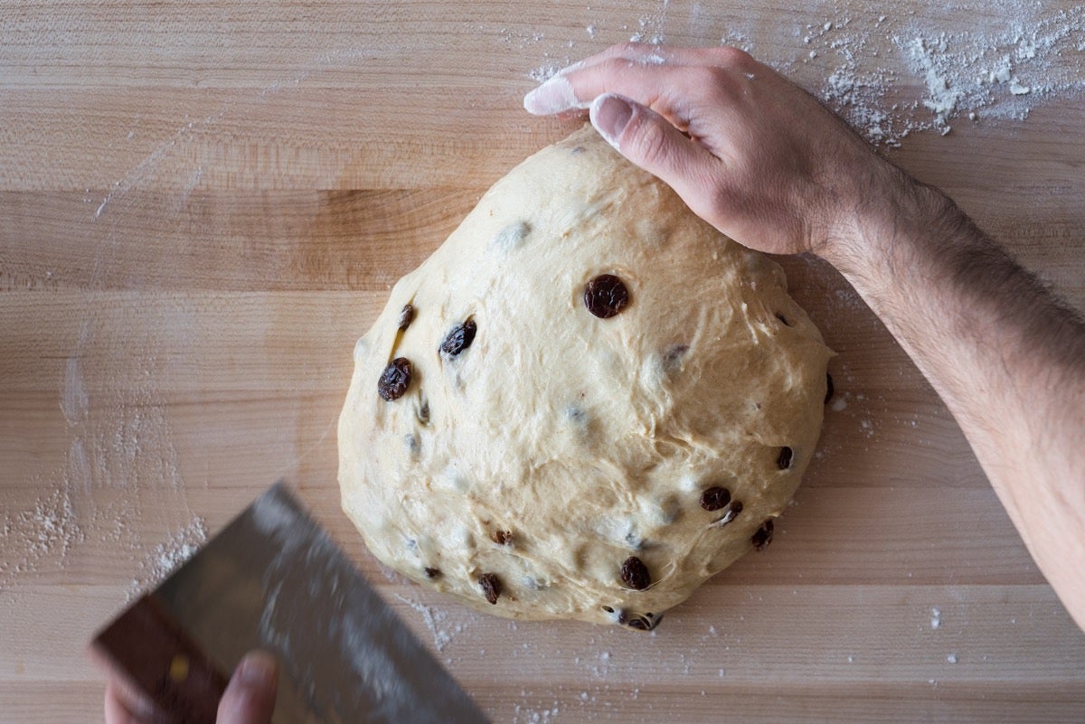 Tips for Brioche-Style Kugelhopf via @kingarthurflour